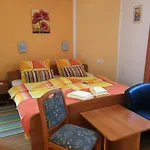Guest house And Tavcar 4*