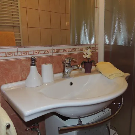 Vendégház And Tavcar Bled