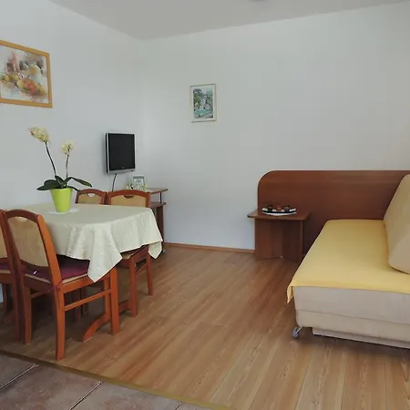 And Tavcar Guest house