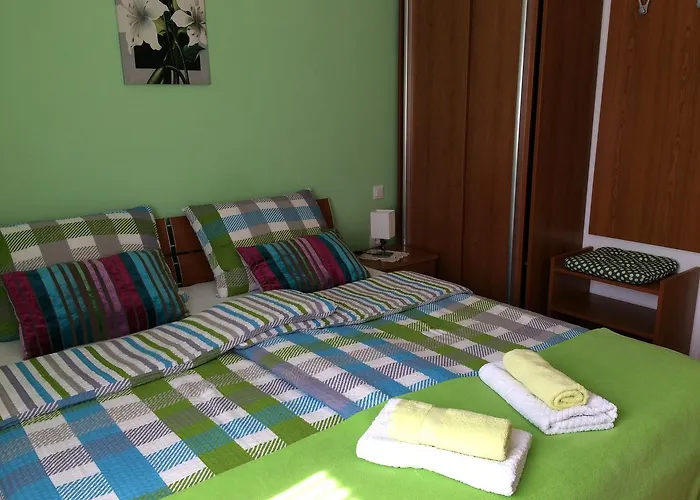 בית הארחה And Tavcar 4*