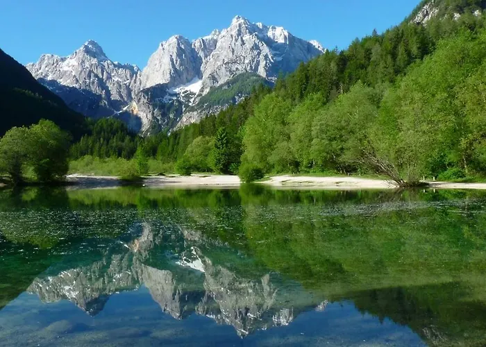 בית הארחה And Tavcar בלד